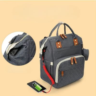 sac-a-dos-a-langer-bebe-design-usb