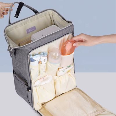 sac-a-dos-a-langer-gris-ouverture-180