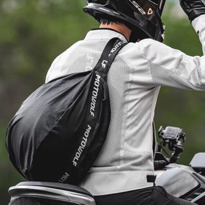 sac-a-dos-casque-moto-noir