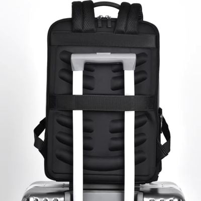 sac-a-dos-cuir-homme-noir-voyage