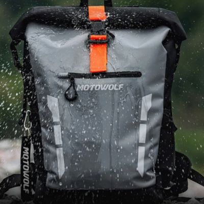 sac-a-dos-etanche-moto-waterproof