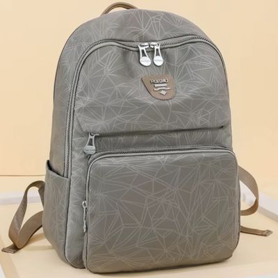 sac-a-dos-femme-gris-chic-voyage