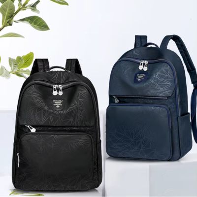 sac-a-dos-femme-noir-et-bleu--chic-voyage