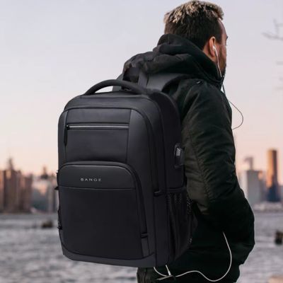 sac-a-dos-homme-bange-voyage-ville