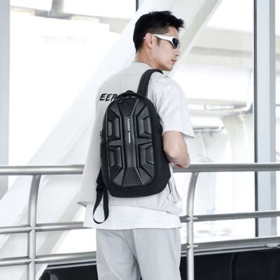 sac-a-dos-homme-ville-noir-proteger