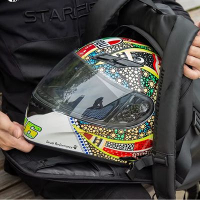 sac-a-dos-moto-etanche-rangement-casque