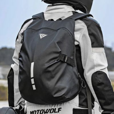 sac-a-dos-pour-moto-casque-impermeable-noir-dos