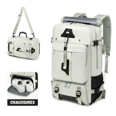 sac-a-dos-voyage-vert-chaussures